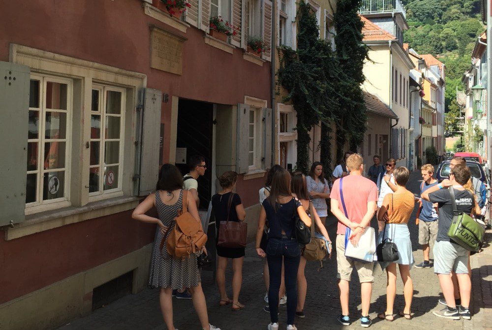 Angebote für weiterführende Schulen